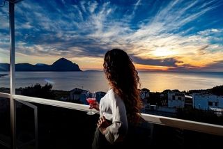 Emozioni solo da noi e con noi - 4